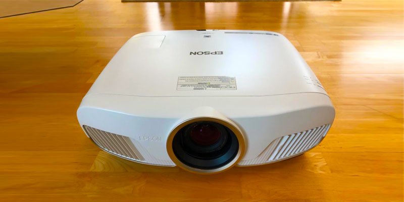 Epson Home Cinema 5050UB 4K