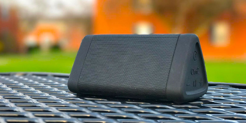 OontZ Angle 3 Bluetooth Portable Speaker for outdoor projectors