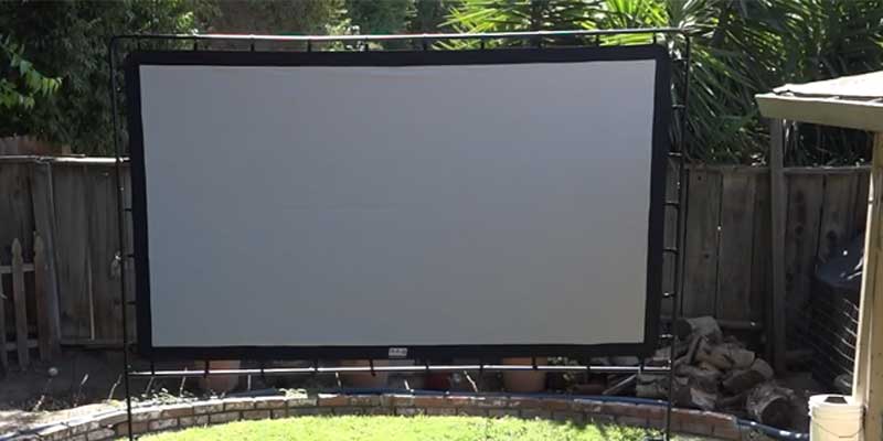 Outdoor Projector Screen For Backyard Setup